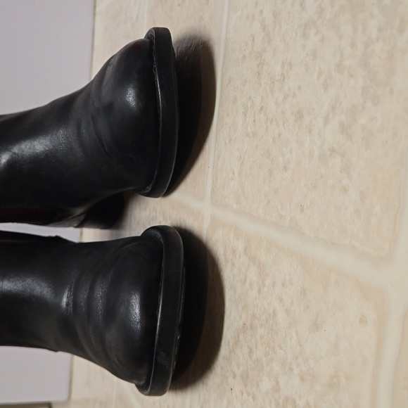 Born Leather Black Booties Size 8.5 - Picture 7 of 16
